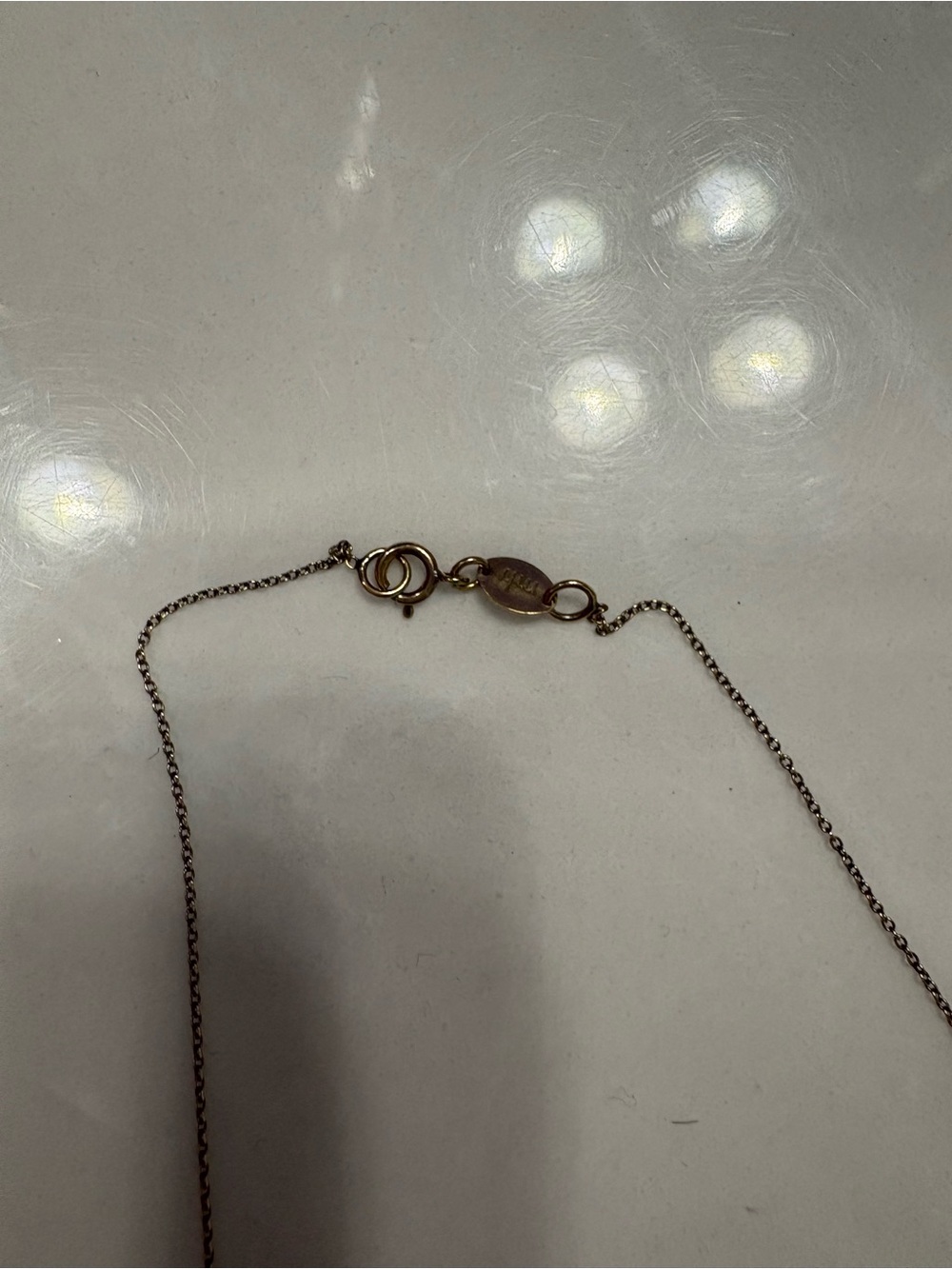 14K gold Maya Brenner Los Angeles Initial 'J' and 'E' necklace - Picture 6 of 6